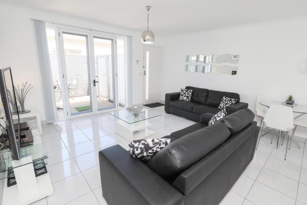 מילדורה 112 Olive Apartments מראה חיצוני תמונה